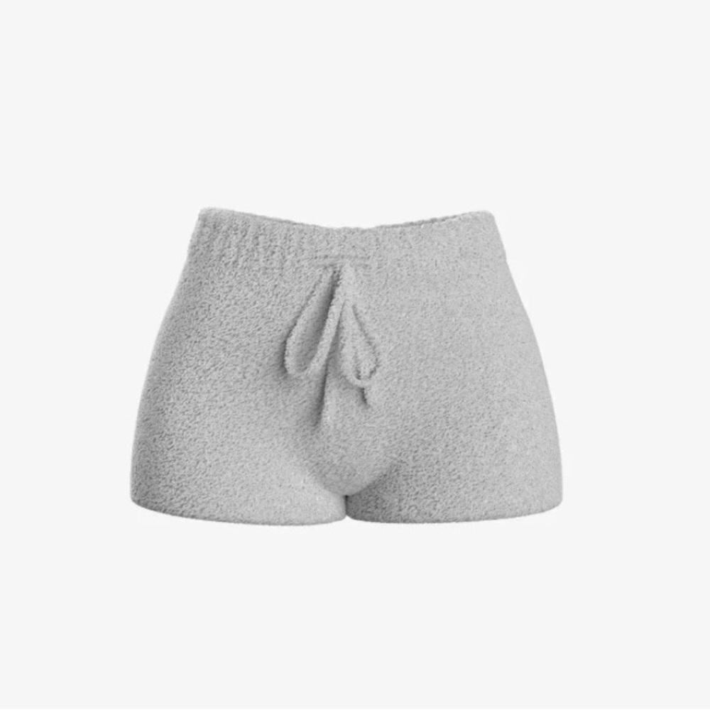Pleshy Shorts Loungewear